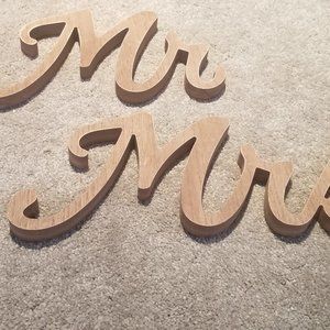 Wooden Mr & Mrs Sign